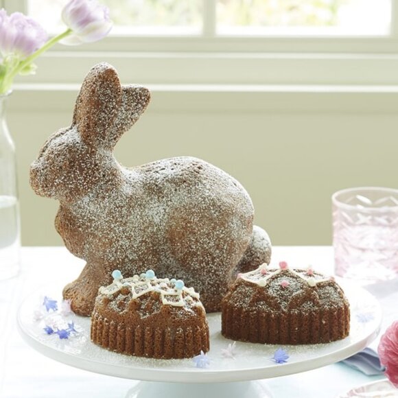 Nordic Ware Easter Bunny Cake Pan Easter Egg Vintage 2000 - Picture 2 of 10